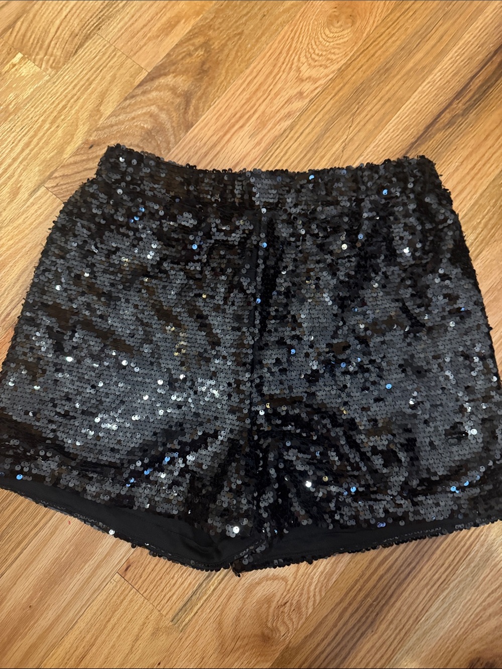 Sincerely Jules Size M Black Sequin Women’s Shorts - Picture 2 of 3